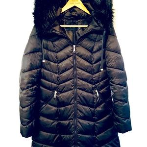 Like New Tahari Women's Faux-Fur-Trim Hooded Puffer Coat - Black